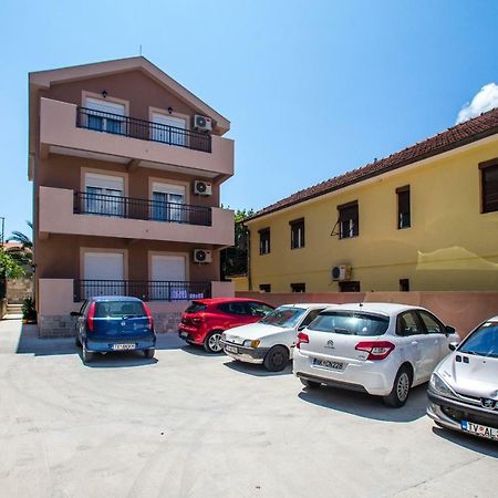 Fort City Apartments Tivat Extérieur photo